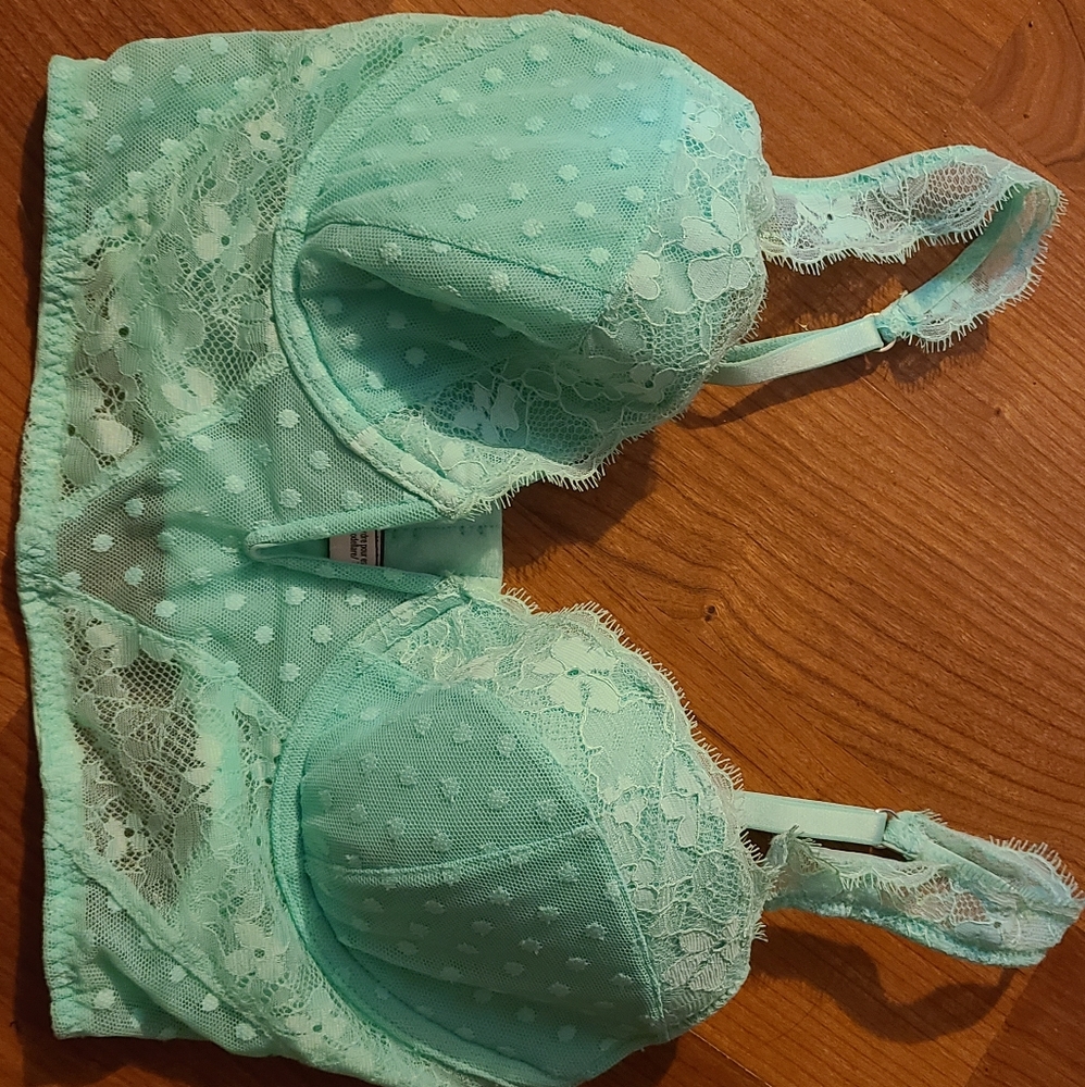Victoria Secret Light Green Bra